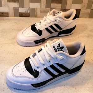 Adidas 2020 Male size 6